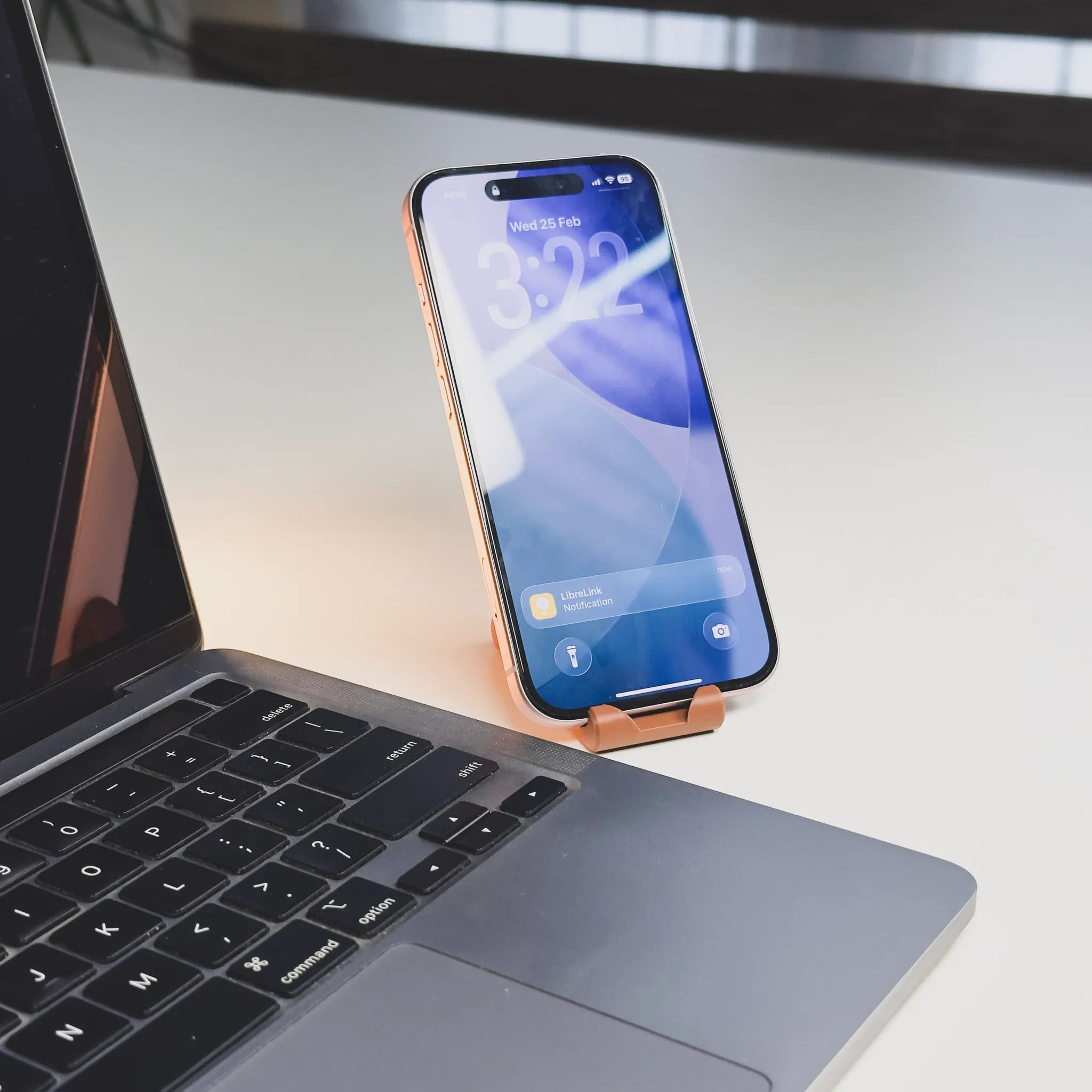 Small Smartphone Stand with keychain